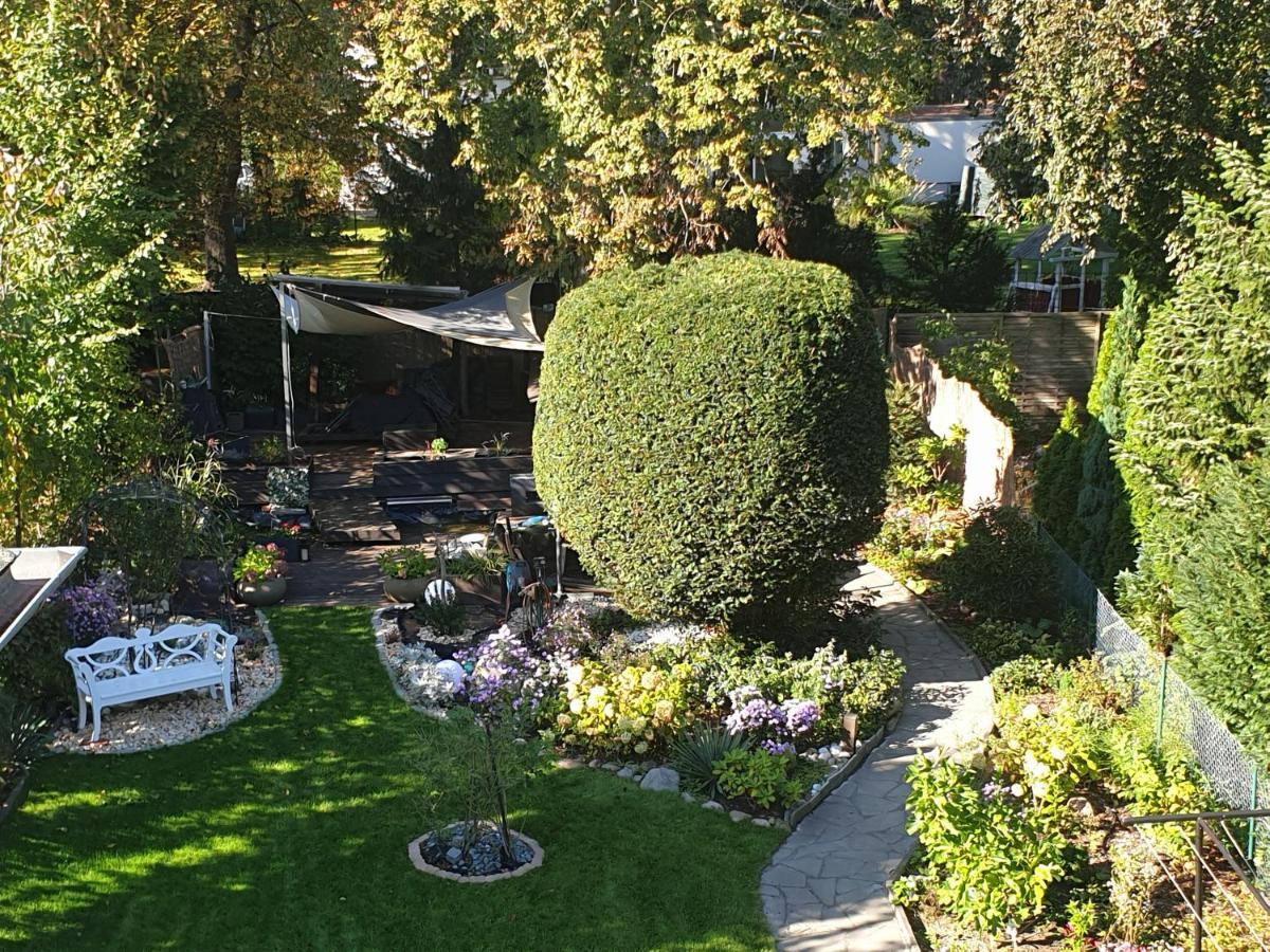 Miet-Kamp Ruhig, Zentral, Nahe Messe, Ausgefallenes Design 2 Schlafzimmer Berlín Exterior foto